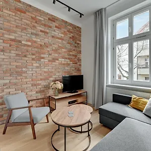 Grand - Two Bedroom, 6 Person Center Sopot
